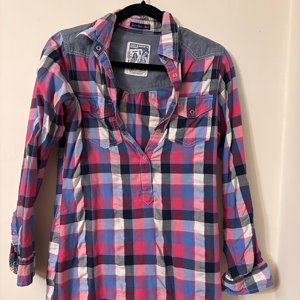 Pink & Blue Plaid Button-Front Shirt